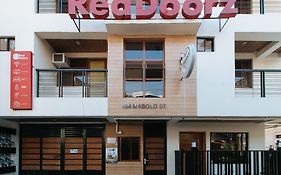 Reddoorz Plus Near Uptown Bgc Mall